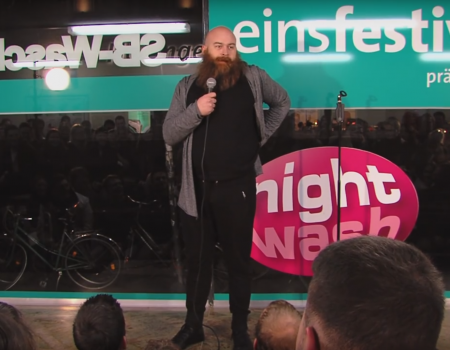 Virales Video „Johnny Armstrong als Stand-Up Comedian bei NightWash“