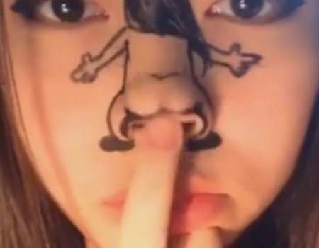 Virales Video „Nasenkunst oder Popoparty“