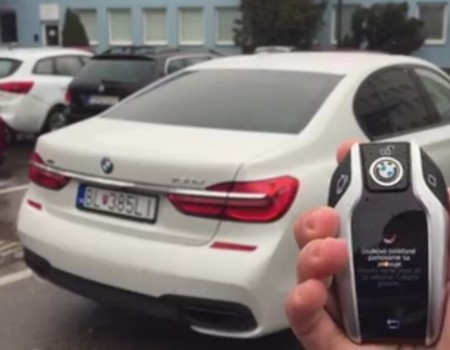 Virales Video „Mit dem Schlüssel den BMW ausparken“