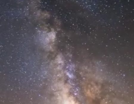 Virales Video „Nachthimmel des Yosemite-Nationalparks im Zeitraffer“